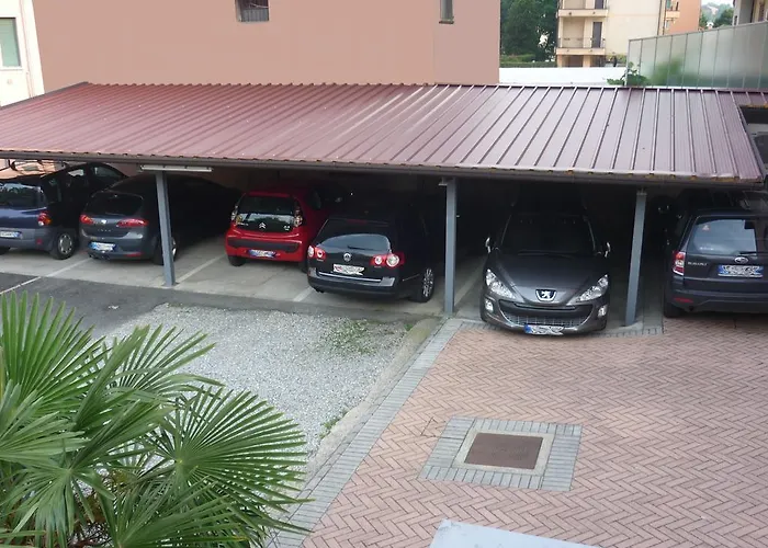 Milano Szálloda Como